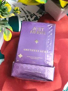 The Just Herbs Amethyst Aura Premium Attar is a lu
