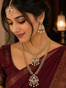 Stunning Gold-Plated Jewellery Set