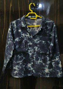 Stylish Tie-Dye Button-Up Shirt