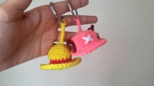 One Piece Hat Keychain set