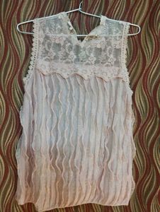 Chic Lace &amp; Pleated Sleeveless Top