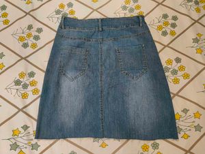 Classic Denim Skirt &amp; Basic Tee