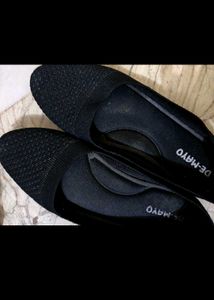Black Ballerina Flats