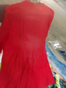 Beautifull Red Top