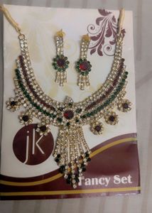 necklace set