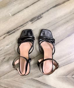 Chic Black Strappy Block Heels