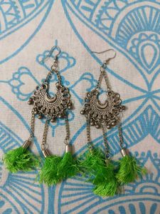 Cute Earrings 5 pairs 1 shell necklace