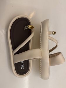 Stylish Women's Cream Thong Sandals