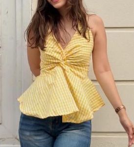💛⭐️Yellow Halter Neck Top💛⭐️