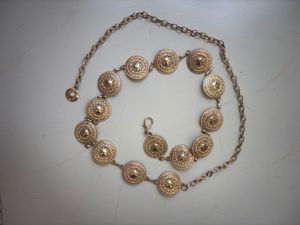 Chic Gold Chain Belt