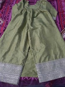 Stitched Silk Maternity Suit