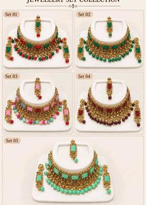 Traditional Red &amp; Gold Jewellery Set