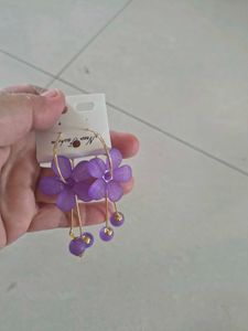 Charming Purple Flower Hoop Earrings new with tag