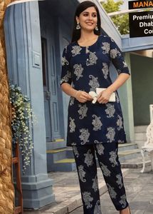 red Paisley Print Kurta &amp; Pants Set