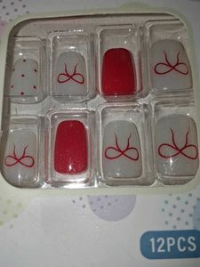 Press On Nails - 12 Pcs
