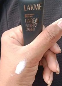 Lakme Unreal Blurfect Primer
