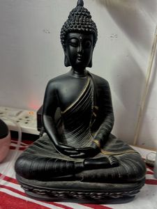 Buddha Statue – Elegant Black Finish