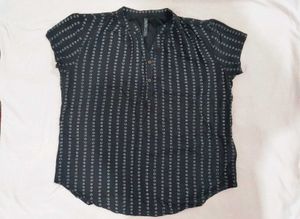 EASY BUY black with White printed Short Top