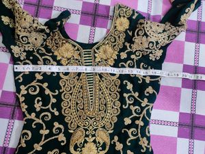 get free paranda Bottle Green &amp; Gold Salwar Kameez