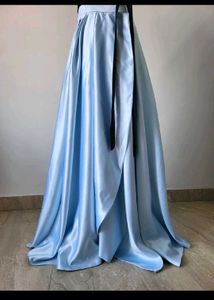 Elegant Blue Satin Party Gown