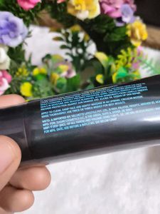 SUGAR Cosmetics - Pore Exfoliating Scrub - Enriche