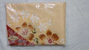 Rose Petels Premium Knits table cover❤