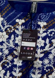 Elegant Blue Kurta with Intricate Embroidery