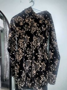 Black Floral Print Tunic Top