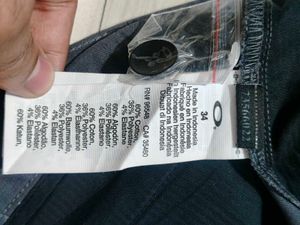 Oakley Icon Shorts in gray for Men