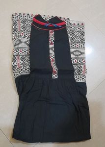 Black Sleeveless Kurta Small Size