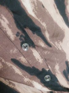 Stylish Abstract Print Button-Down Shirt