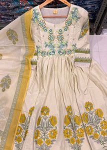Beautiful Anarkali Kurta Set