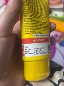 mamaearth ultra light Indian sunscreen