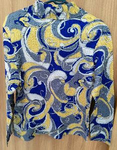 🌟Dual-Style Reversible Shirt–TwoLooksInOne🌟
