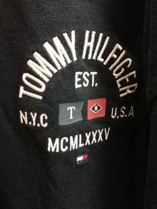 TOMMY HILFIGER Long Sleeve Tshirt/Sweatshirt