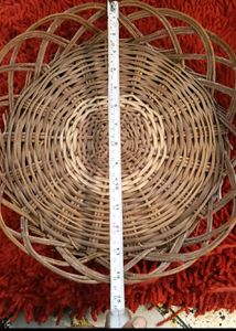 5. Set of 2 Wicker Plates
