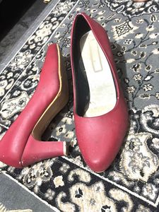 Stylish Red Block Heels