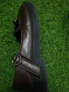 Cute Brown Mary Jane Shoes, 5-6 years size 31