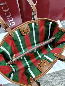 GUCCI GG EMBLEM MEDIUM CANVAS TOTE BAG*