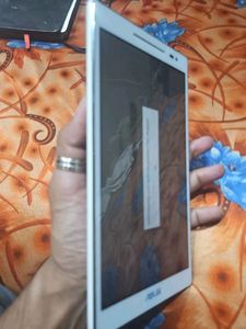 ASUS Tablet in a used condition