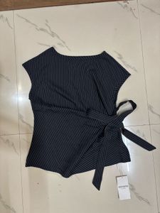 Savana belted top