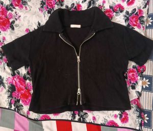 Black double Zip-Up Collared Crop Top