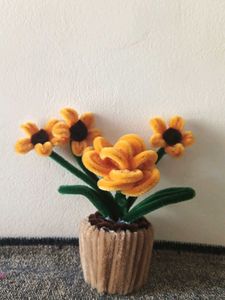 Handmade Pipe Cleaner Flower Pot
