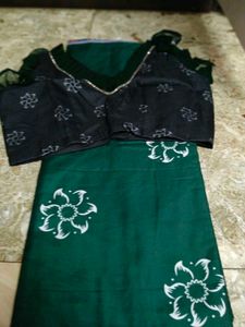 Elegant Emerald Green Cotton Saree