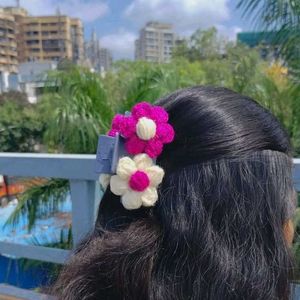 Flower Claw Hair Clip