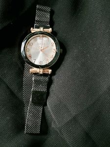 Elegant Watch &amp; Necklace Set