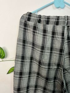 Plaid Cropped Pants
