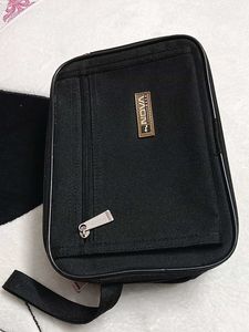 black bag with 4 compartments