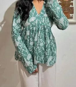 Floral Print Long Sleeve Kurta