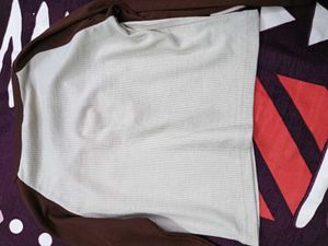 ribbed fitted top.